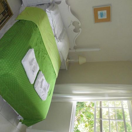 Annjenn Apartments Крайст Чърч Екстериор снимка